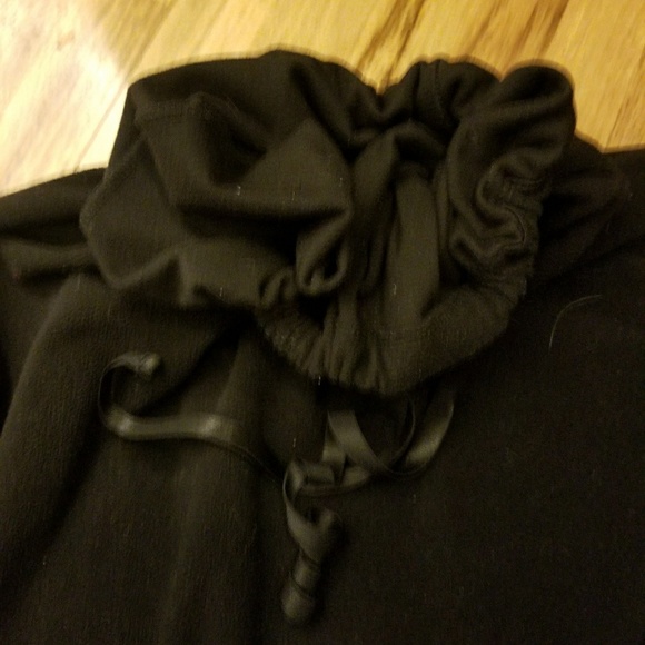 Calvin Klien Ladies Sweater. - Picture 5 of 5